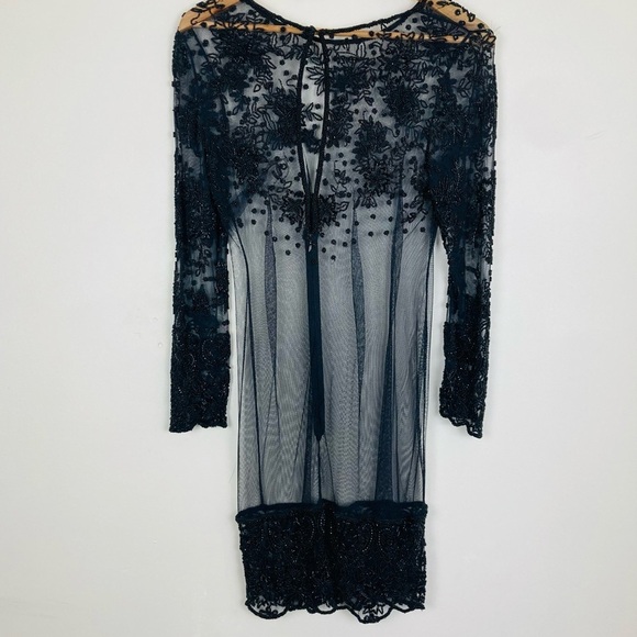 Naeem Khan’s vintage 90s Riazee Boutique floral beaded black cocktail dress. 4 - Picture 7 of 11